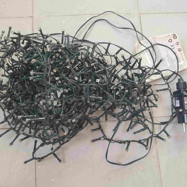 Guirnaldas (luces amarillas) IP44, 19 USD, Vedado - 2/5