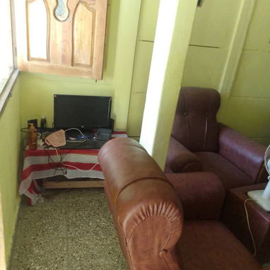 Vendo mi casa cerca de la barca de oro avenida 40 Nuevo vista alegre - Img 126354740