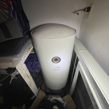 Vendo Calentador de Agua 220v 80L - 4/4