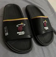 Chancleta Miami Heat NBA original 42-43 - Img 49008494