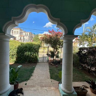 Se Vende Casa Biplanta en Playa - Img 122350997