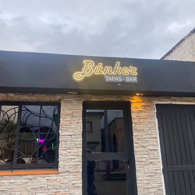 Wattassap 55432935 llama ya  es casa mas negocio d Bar en Miramar 🏠🏠🏠🏠 OJo en la venta de la casa c incluye un camió - 6/10