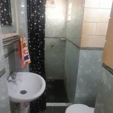 Vendo Apto de 2 cuartos en Playa por el Paradero en 7500 USD. - Img 125858511