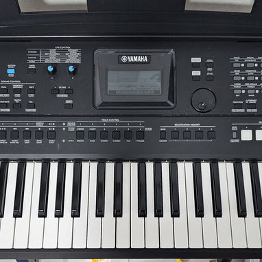 Piano Yamaha PSR-E473 como nueva, muy poco uso 53050783 - 3/3