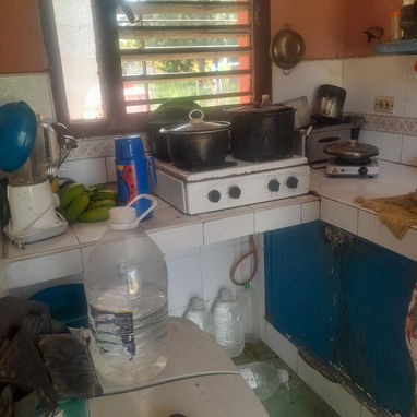 Se vende casa en   bocasiega de mamposteria placa super que Libre con todo andento, con split ,tanques y todo a una cuad - 2/9