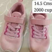 Tenis excelente estado para niñas 2-3 años - Img 52513702