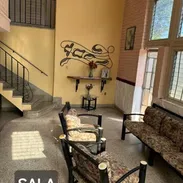 Ref# 94 Ofertaaa apto de 5 cuartos Dúplex Original en planta baja y con garaje. Muy buena zona!!! No lo deje pasar!!!! - Img 57105735