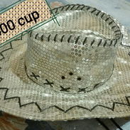 Sombrero buen estado con lentejuelas - Img 52849311