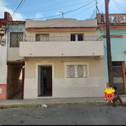 se vende casa en Regla biplanta independiente con todo adentro y negócio funcionando incluído de churros y frituras - Img 56807645