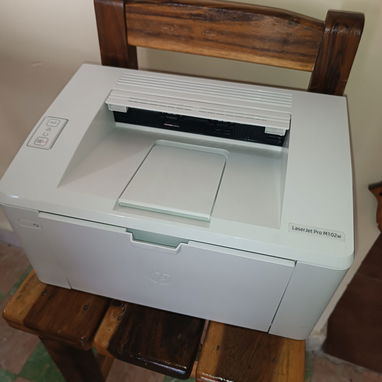 Impresora Laser hp 102 - Img 123315080