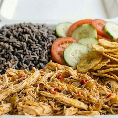 💛 LIYANEL FOOD EXPRESS | El Sabor de Hogar Directo a Tu Puerta 🚴 - Img 124612499