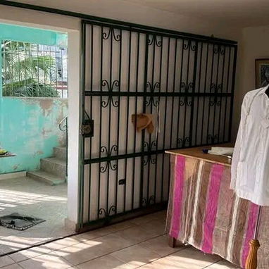 CASA EN PLAYA , LA HABANA - 7/10