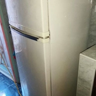 Vendo refrigerador Haier de uso, funcionando y en muy buen estado, por $ 150.00 USD. - 4/5