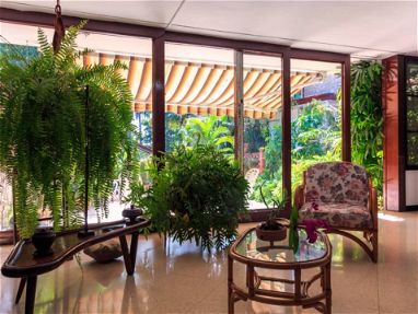 🌞🏠 casa de lujo en siboney. De tres habitaciones climatizadas con piscina. Reservas por WhatsApp 58142662 - Img main-image