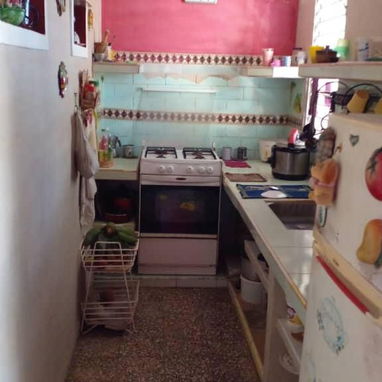 🏡*EN VENTA CASA  EN LA ENTRADA DE GUANABACOA POR VIA BLANCA  ES EN ALTO EDIFICIO BIPLANTA ES LA 2DA PLANTA* - Img 121888903