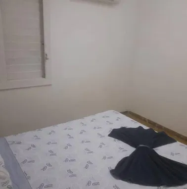 Venta de Apartamento recién modelado de 3 habitaciones en el Vedado J y 9, cerca del malecón habanero y embajada de EEUU - Img 90235327