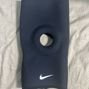 Rodilleras NIKE (LGG) - Img 56364386