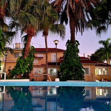 No te pierdas una vista increíble y reserva ya - Img 121989956