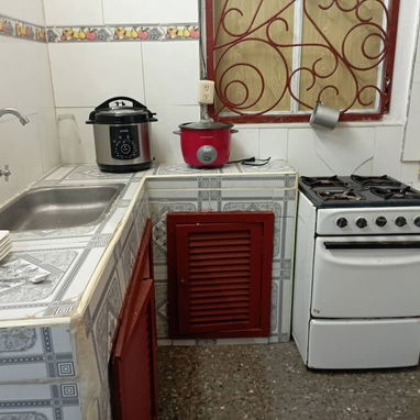 Se vende apto en Centro habana ( Prefireblemente a pagar en Estados Unidos ) - 9/10