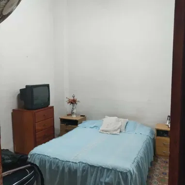 Casa de dos pisos en el corazon del Vedado - Img 124953644