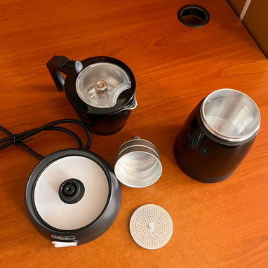 Cafetera eléctrica Royal 6 tazas/ termo con 3 tazas para cafe/ set de tazas con plato y organizador/ juego de tazas de e - Img 121983791