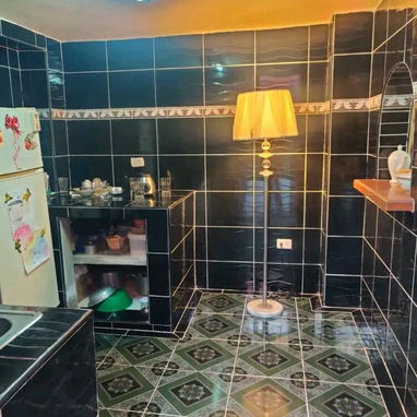 GG-135 | Oportunidad en Miramar: Casa Independiente de 4 Habitaciones con Apartamento Anexo - Img 125060301