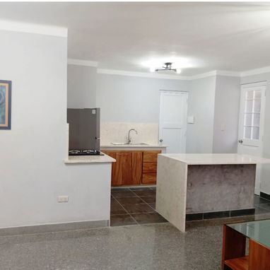 En centro del Vedado aparto de 2 habitaciones, renta lineal - Img 120388657