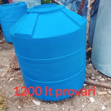 Tanque plástico para el agua - 7/10