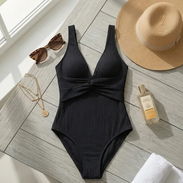 Traje de Baño Enterizo con Escote Cruzado Talla M - Img 58132919
