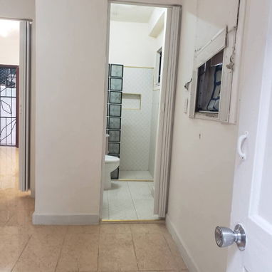 *$12.000usd. PLAYA  En  venta apartamento pequeño interior (el  penúltimo de abajo) (de un edificio de 4  apartamentos a - 4/10