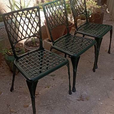 Juego de mesa para terraza de cuatro sillas mire las fotos muebles de aluminio color negro matizado en verde - Img 121401820