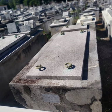 BÓVEDA Y OSARIO EN CEMENTERIO DE COLON - Img 123853701