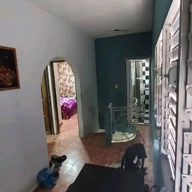 SE VENDE CASA DE DOS PLANTAS - 4/10