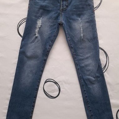 Jeans pará niños (Son de poco  USO)talla 6/7 - 2/4