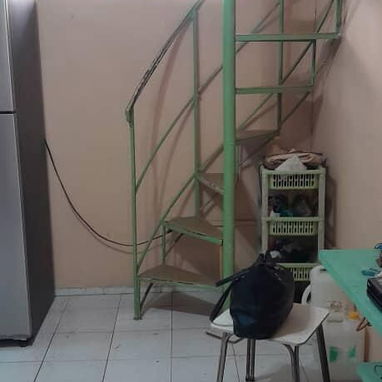 🏠 Casa en venta en Centro Habana, Galeano. Nunca se va la corriente, agua 24 horas y tiene gas de la calle - Img 121606350