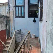 *110🏡Apto en venta en La Habana Vieja en un 3er piso en interior*  ⚠️*OJOOOOO* *ES ZONA SOTERRADA Y SE DEJA CON COSITAS - Img 55723549