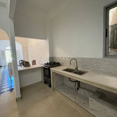 Venta de casa en el Vedado - Img 122292790