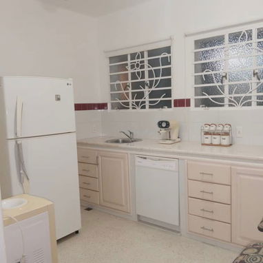 Lujo exclusivo! Renta en el Reparto Sevillano! - Img 109322255