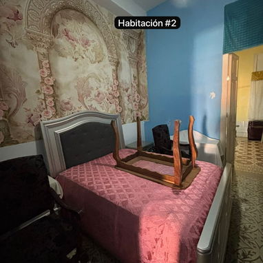 • LR006   🏢 Apartamento en Venta – Prado y Malecón, La Habana - 7/10