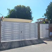 Venta/ Permuta de exclusiva propiedad en Cojimar (Escucho propuestas de permutas) - Img 54249792