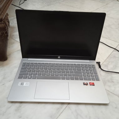 Laptop - Img 122855267