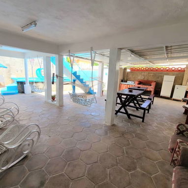 Oferta de descuento en casa  Nataly con piscina en la playa de Guanabo, ubicada a sólo una cuadra del mar 🌊+53 52463651 - Img 103383247