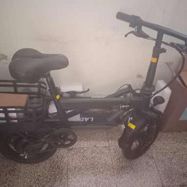 Bicicleta eléctrica nueva a estrenar en caja, primera mano, está en santa clara. Características al wattsapp. - Img 126738466