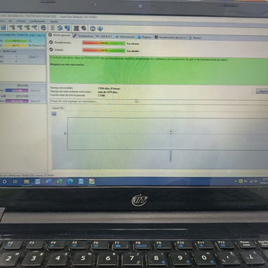 💻Laptop VIT, procesador Core i3 -4000 a 2.4ghz, 320 GB de disco duro,4 GB de RAM. La batería 🪫 no le funciona,54942950 - Img 124875068