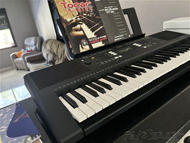 Venta de piano Yamaha - Img 68341202