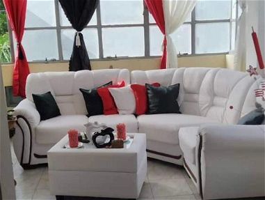 Sofa blanco moderno muy bien cuidado - Img main-image