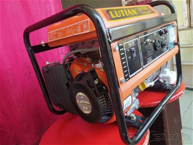 Se vende Generator  de electricidad Lutian 154 F  2.9 LT 1500. NEW.  En Alamar. 600 USD - Img 68794036