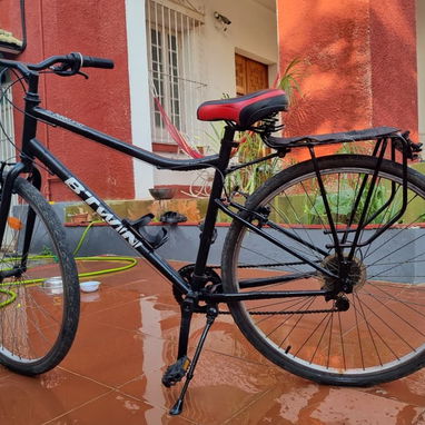 Bicicleta Btwin 26 cuadro hembra de uso en buen estado - 2/3