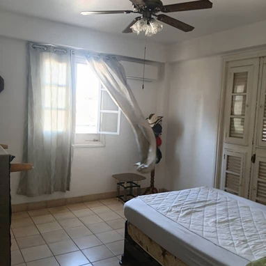 Vendo exelente apartamento en Vedado con vista al mar - Img 123644468