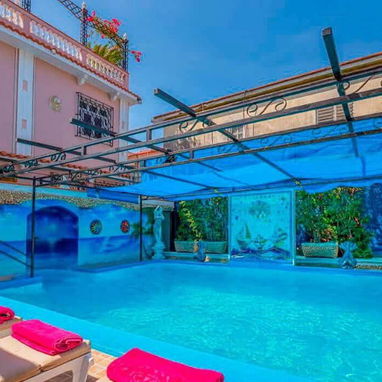 Casa de lujo en 10 de octubre Sevillano con piscina 280 usd por noche y ofertas de piscina para Pasadía 60 usd por 20 pe - Img 102510887